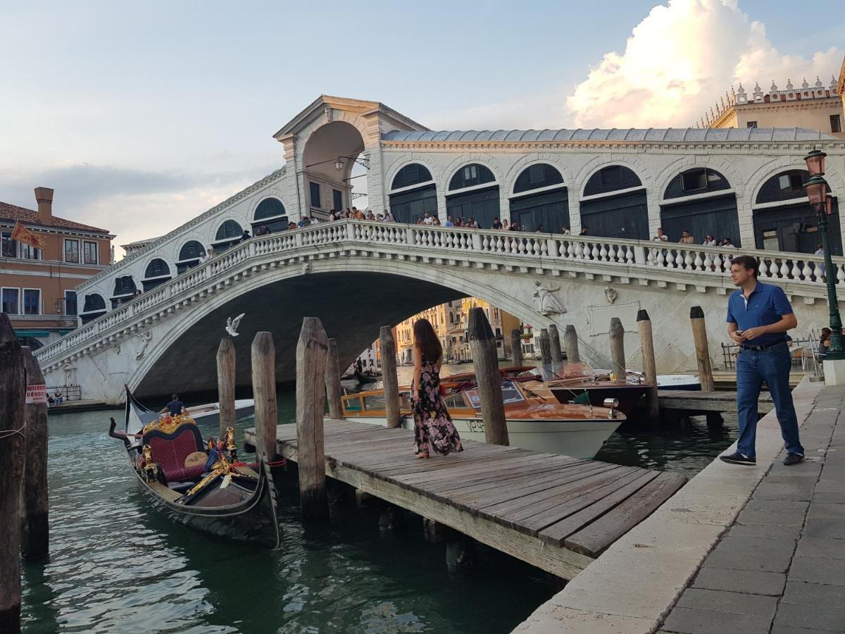 The Secret Garden In The Very Heart Of Venice Luaran gambar