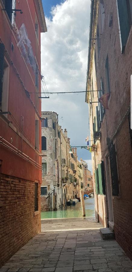 The Secret Garden In The Very Heart Of Venice Luaran gambar